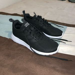 Aididas Cloudfoam Comfort Athletic Shoes